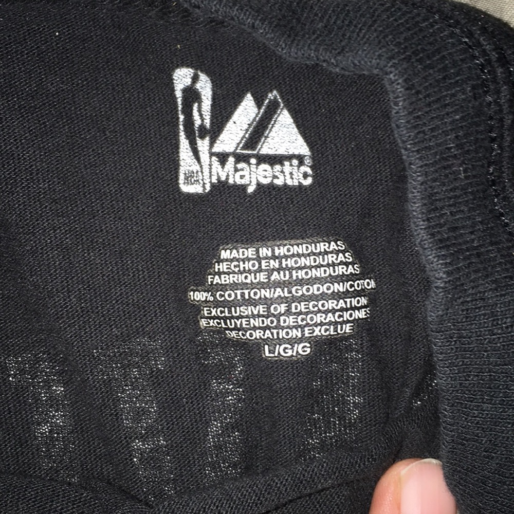 Shirt - Picture 3 of 3